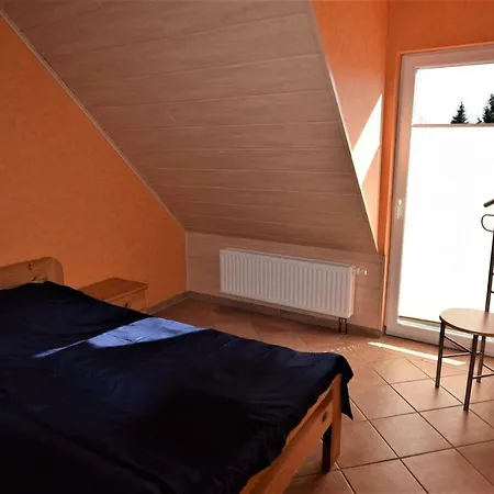 Berger-gaestehaus-rechts-h Apartamento *