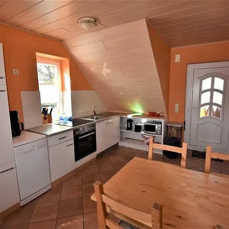 Berger-gaestehaus-rechts-h Apartamento *