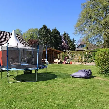 Apartamento Berger-gaestehaus-rechts-h *