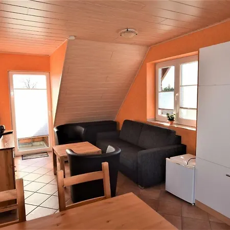 Apartamento Berger-gaestehaus-rechts-h